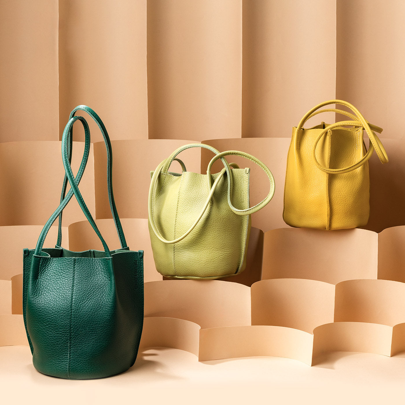 Bacalar | Petite bucket shaped tote bag with matching leather handles