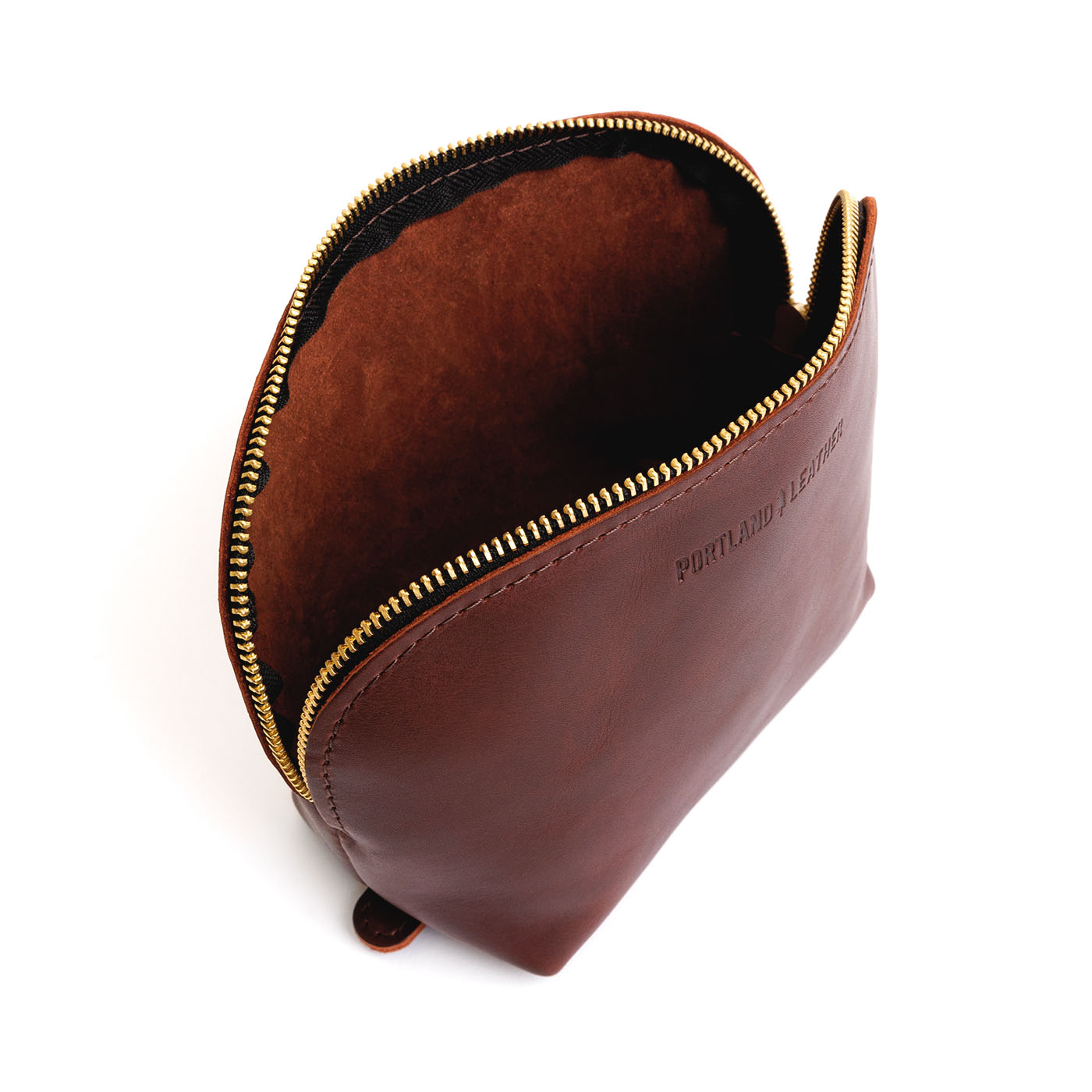 Cognac*Belladonna | Leather makeup bag with curved top zipper and flat bottom