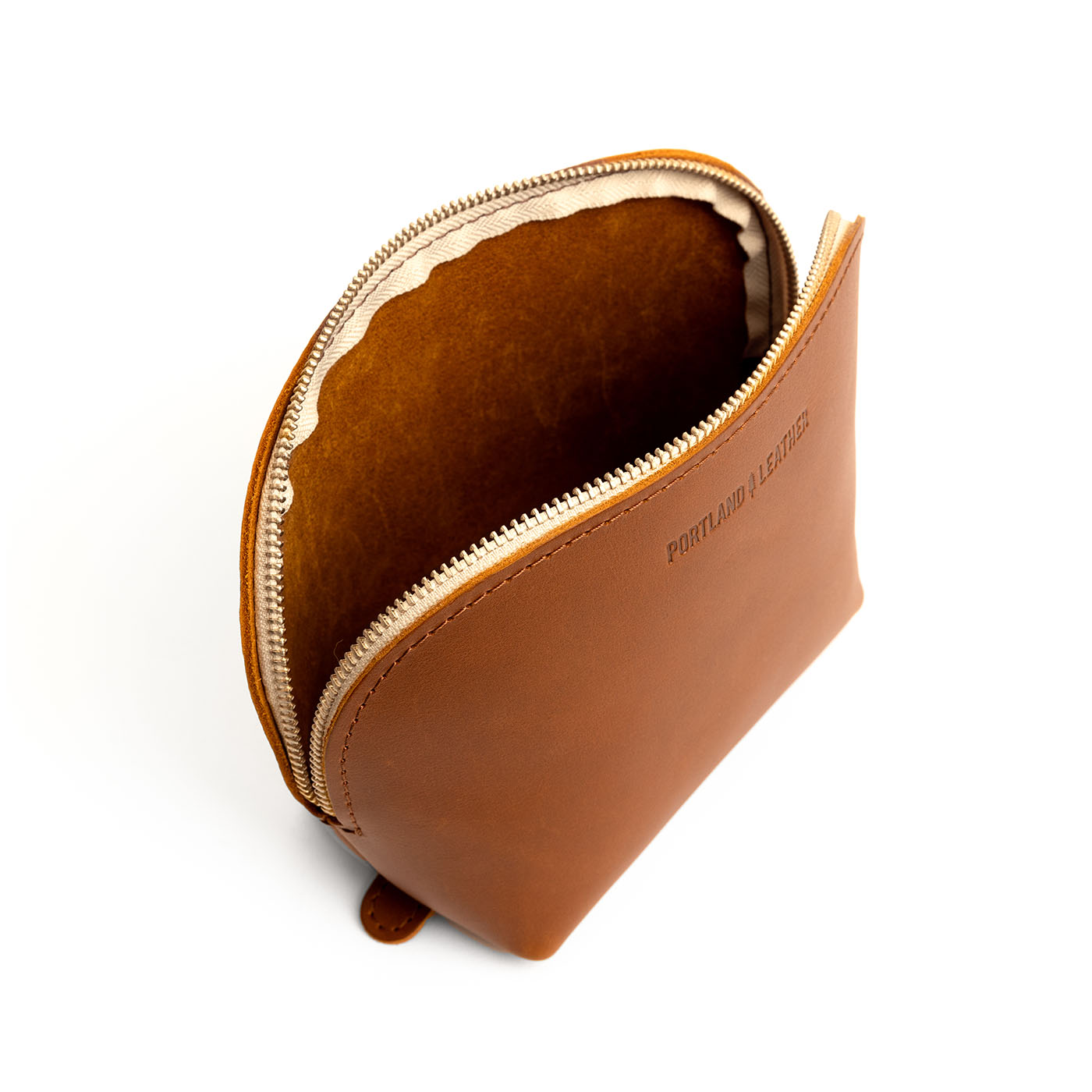 Honey*Belladonna | Leather makeup bag with curved top zipper and flat bottom