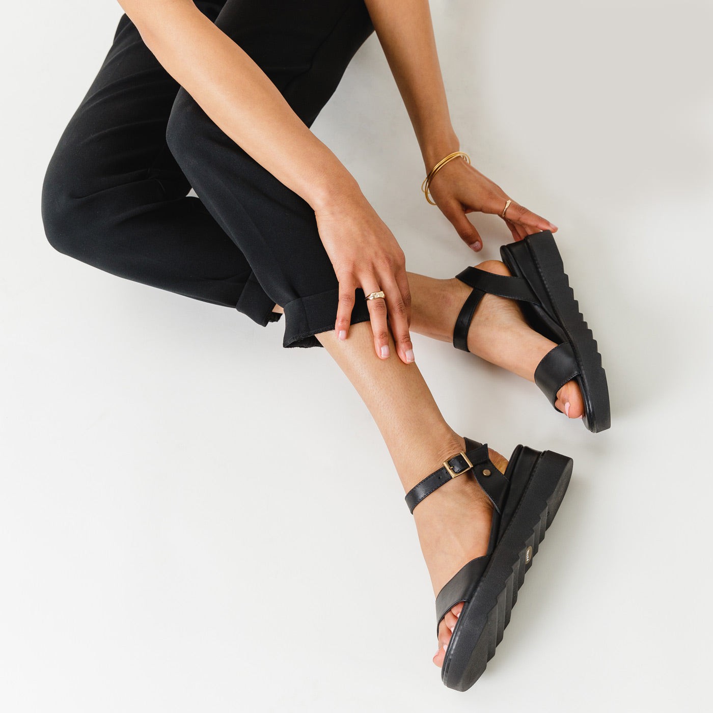 Cethrio Womens Comfortable Wedge Sandals- Roman Mid Heel Wedge