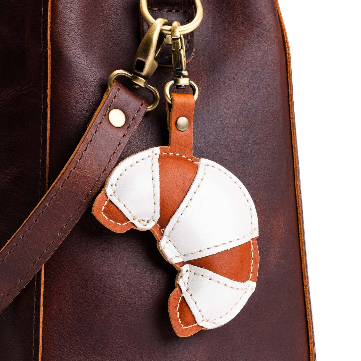 Pearl | Croissant shaped leather keychain with lobster claw clasp