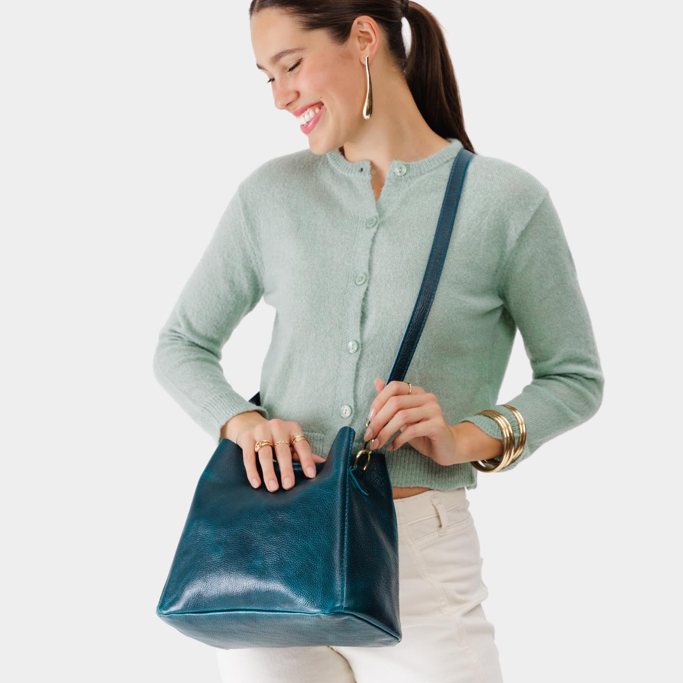 Lagoon | symmetrical bucket bag with latch closure and removable crossbody strap