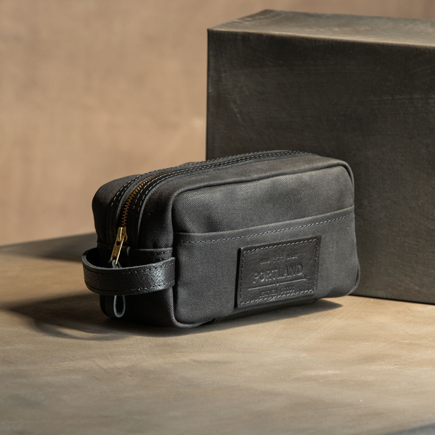 Deluxe Canvas Dopp Kit | Portland Leather Goods