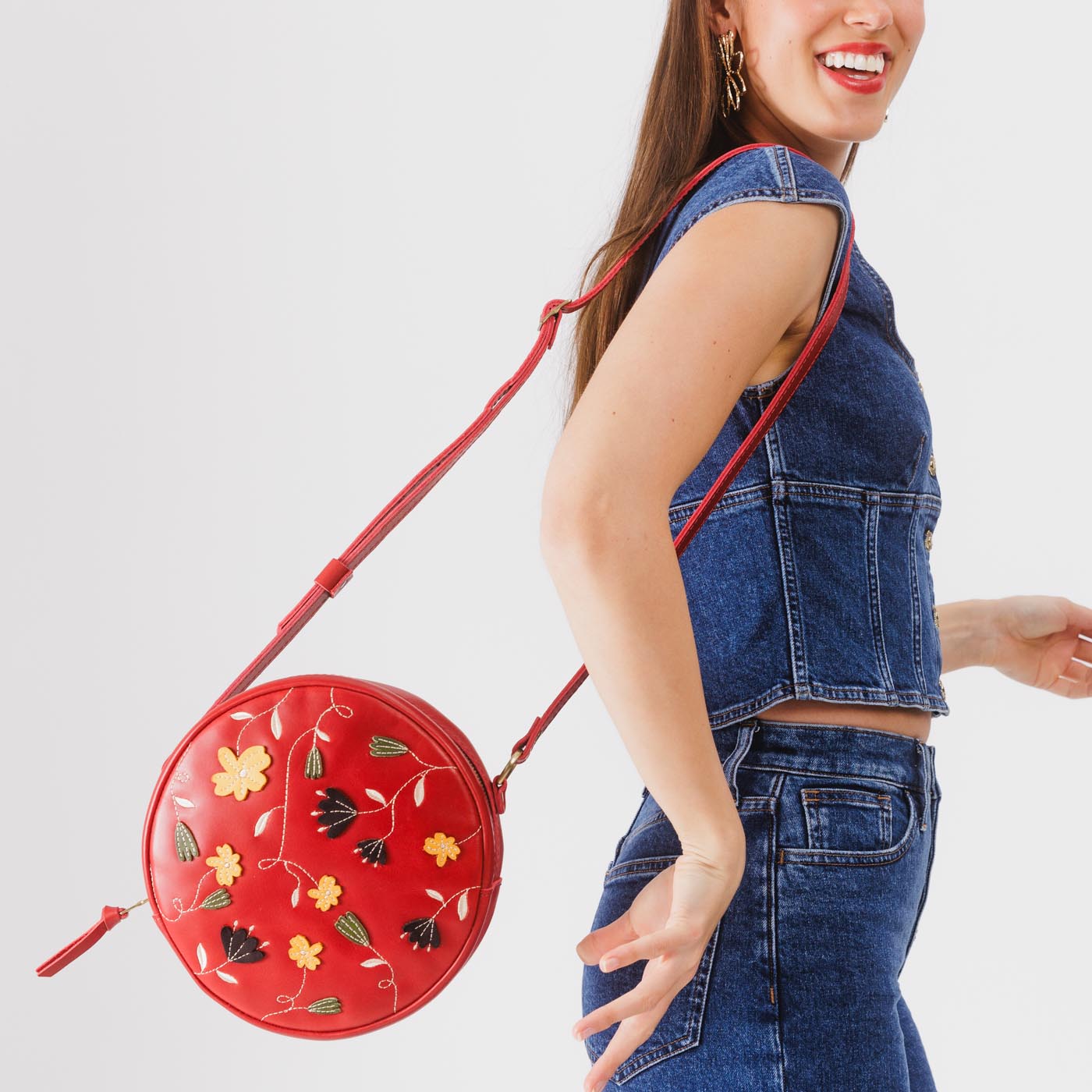 Folklore Ruby*Large | Circle shaped crossbody bag with embroidered flower design