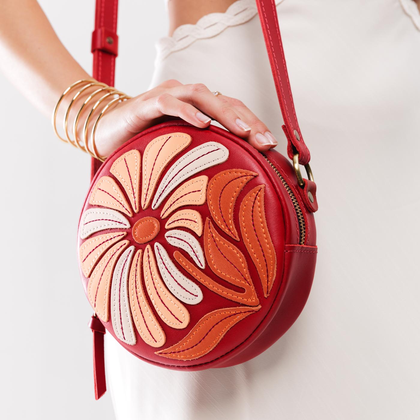 Wildflower Ruby*Small | Circle shaped crossbody bag with embroidered flower design