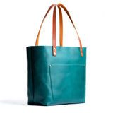 Caribbean Classic | Large leather tote bag with sturdy bridle handles and front pocket