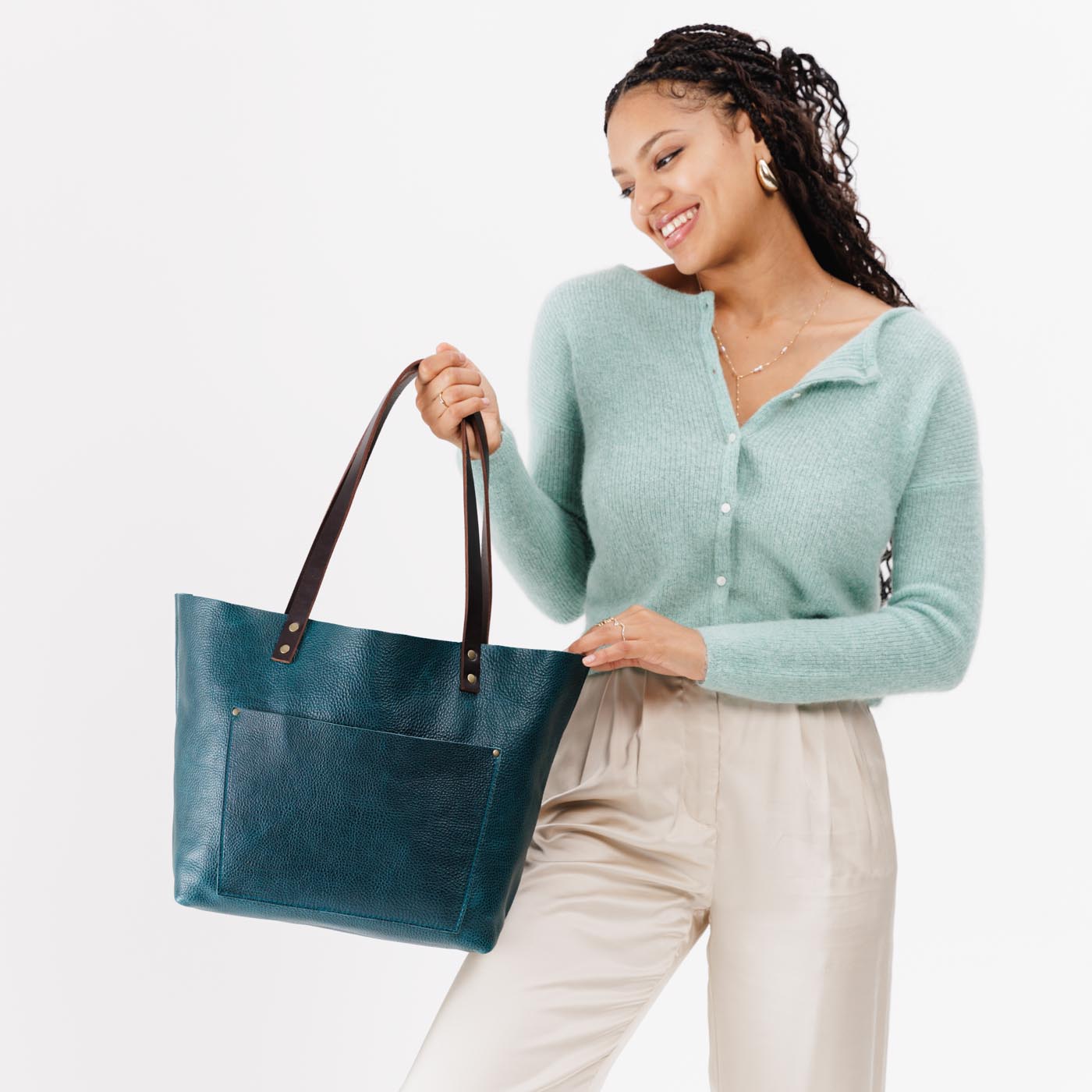 Lagoon*Classic | Large leather tote bag with sturdy bridle handles and front pocket