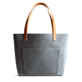 Storm Classic | Large leather tote bag with sturdy bridle handles and front pocket