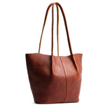 Nutmeg Large | Wide bucket shaped tote bag with matching leather handles