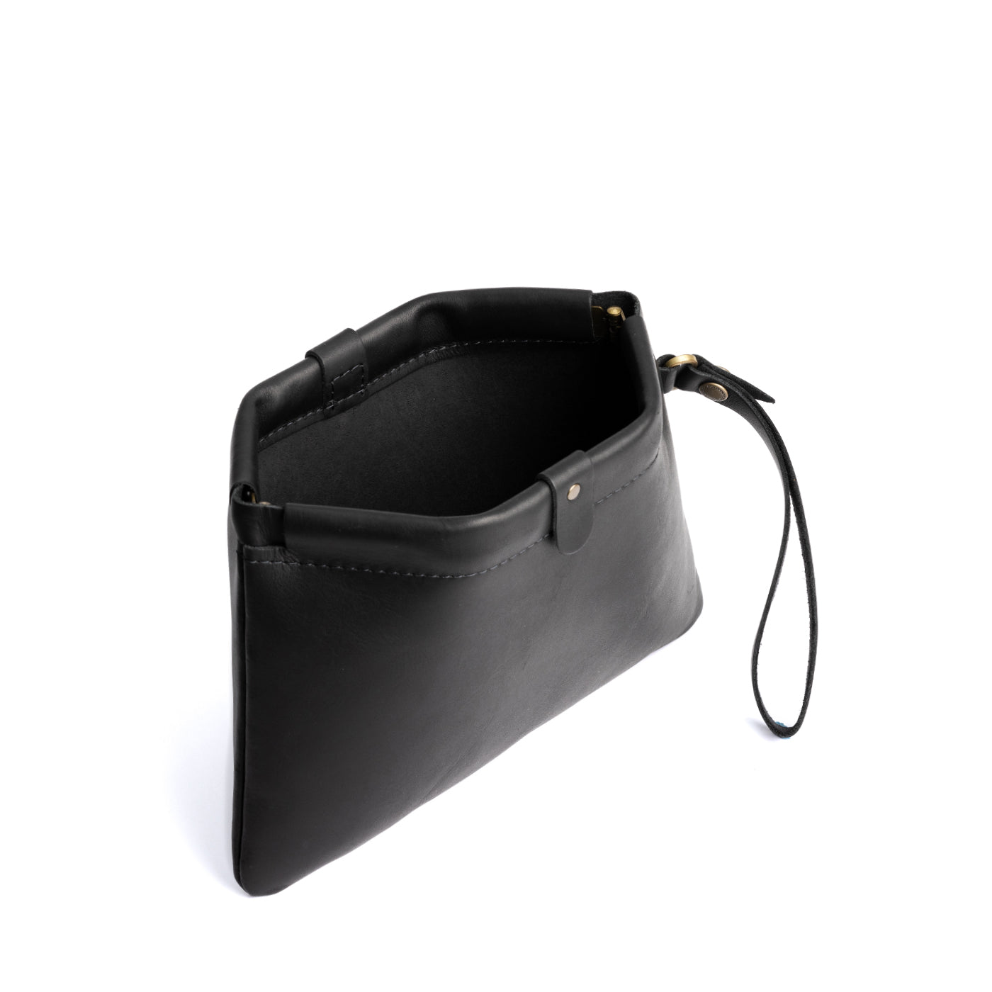 Black | Rectangular clutch with removable wristlet