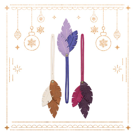 Plum | Leather three feather tassel 