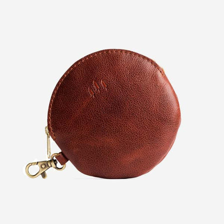 Nutmeg | Leather flat round keychain pouch