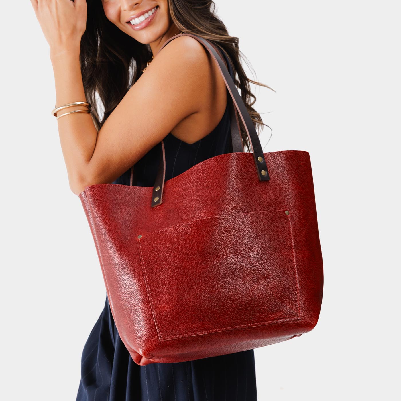 Chili Red*Classic | Large leather tote bag with sturdy bridle handles and front pocket