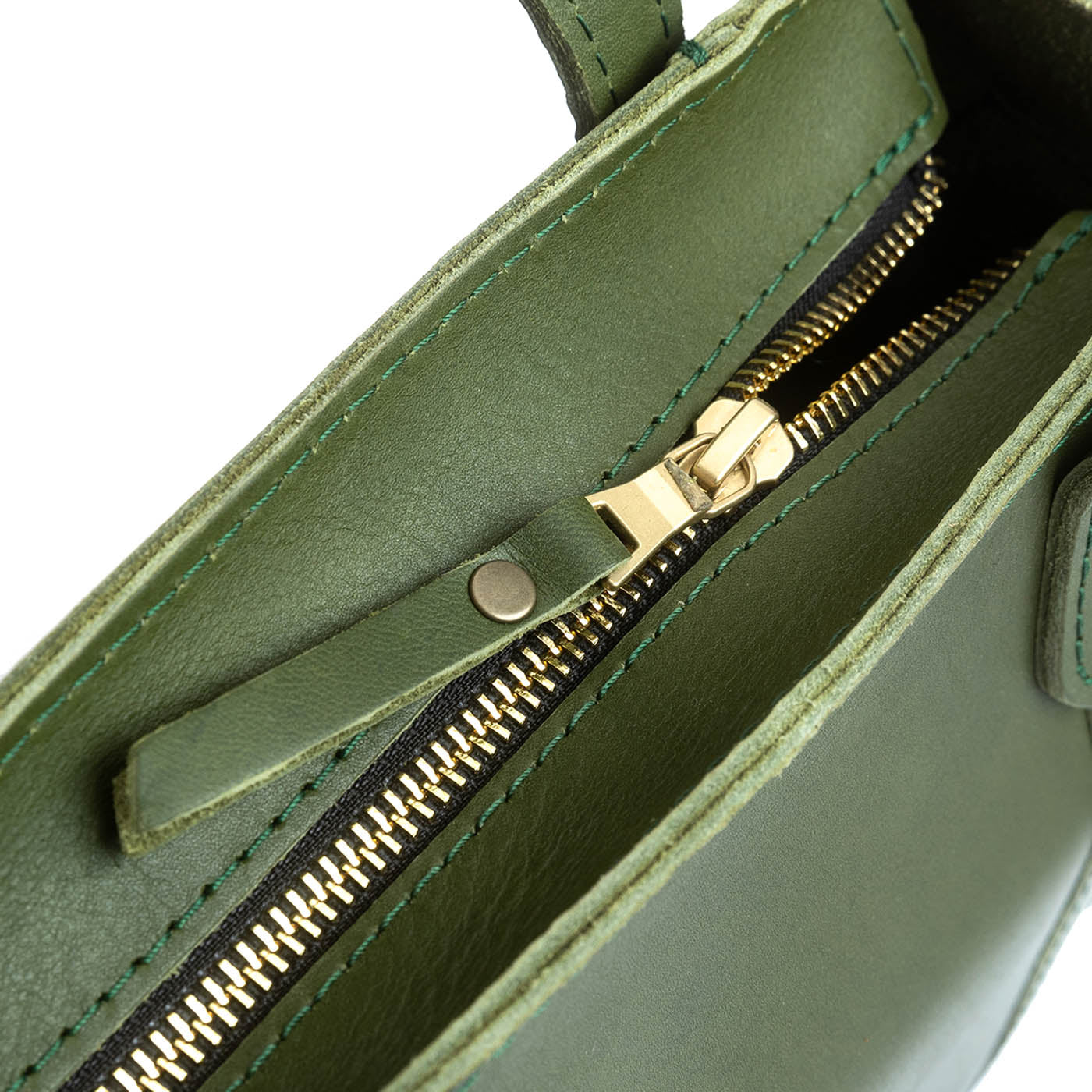 Pine*Zipper | Structured mid-size tote bag with overlapping panels and crossbody strap