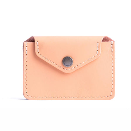 Mamey | Small leather wallet with snap closure
