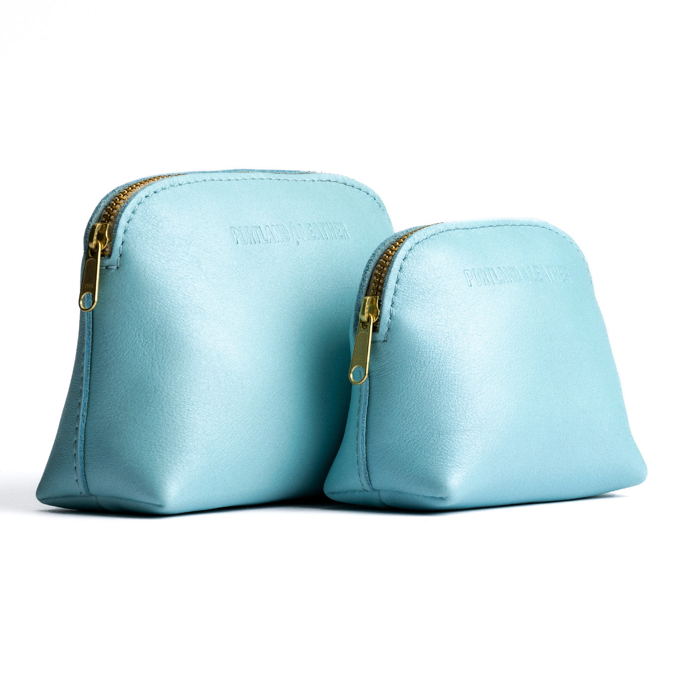 Cabo | Compact leather pouch with top zipper