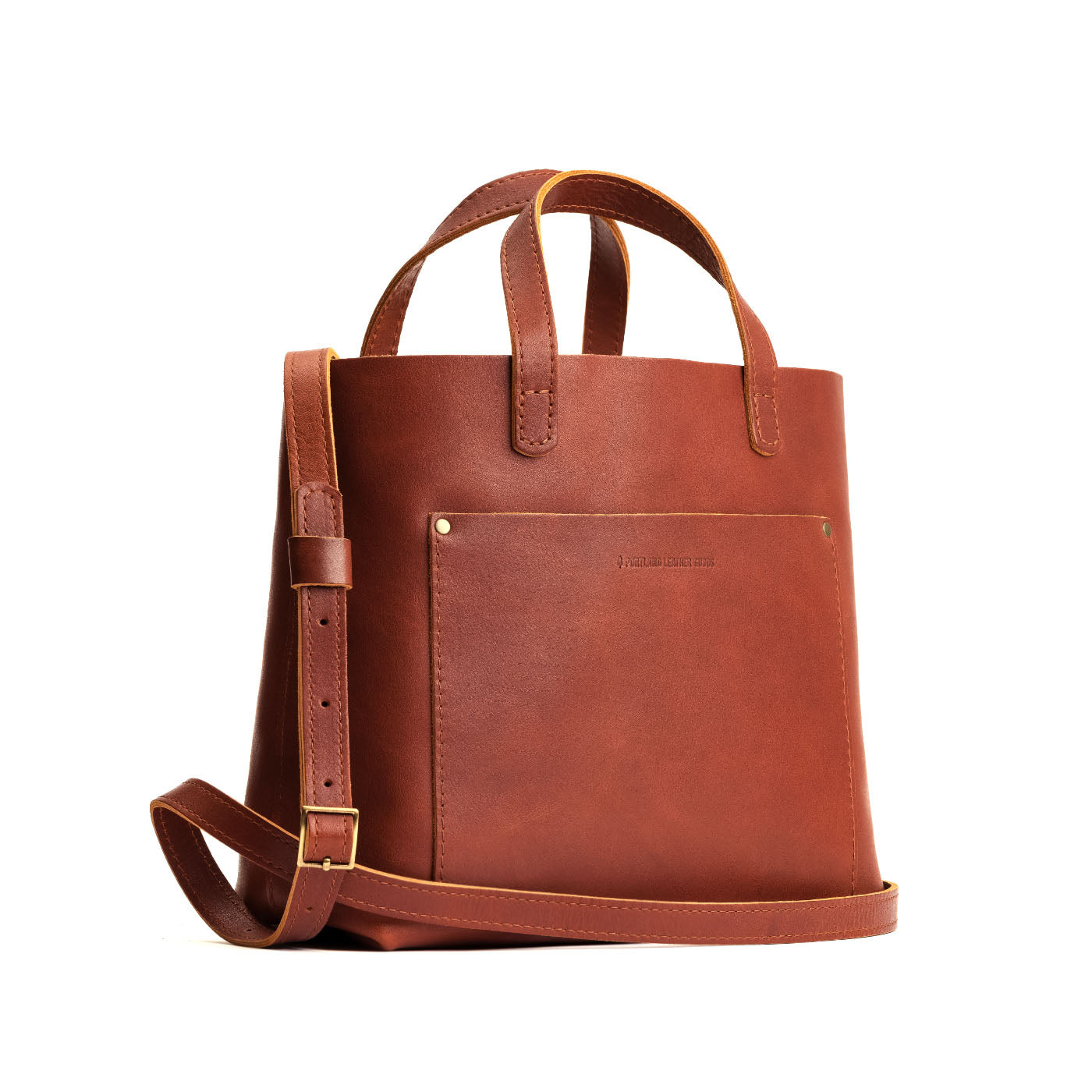 Chestnut*Classic | Midsize crossbody tote with handles and a pocket