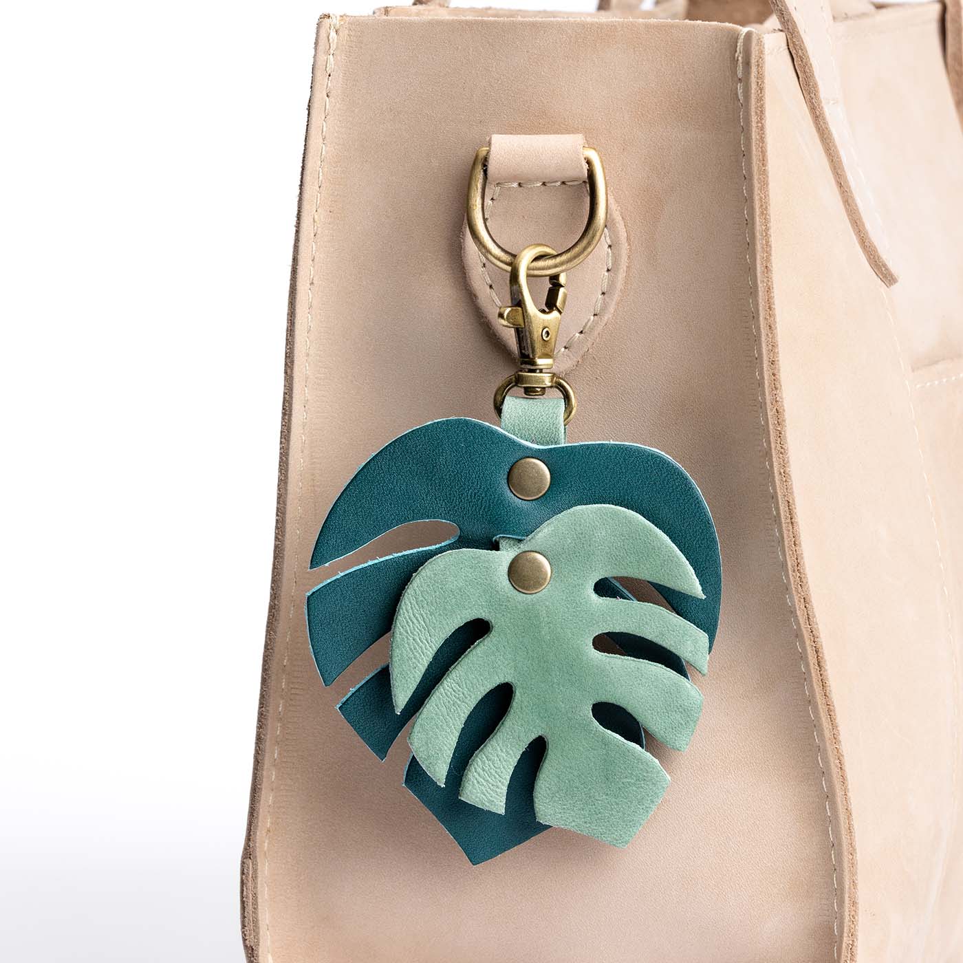 Oahu*Mega Monstera | Dual color leaf shaped keychain