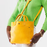 Pomello Classic | Crossbody tote bag with snap closure and front pocket