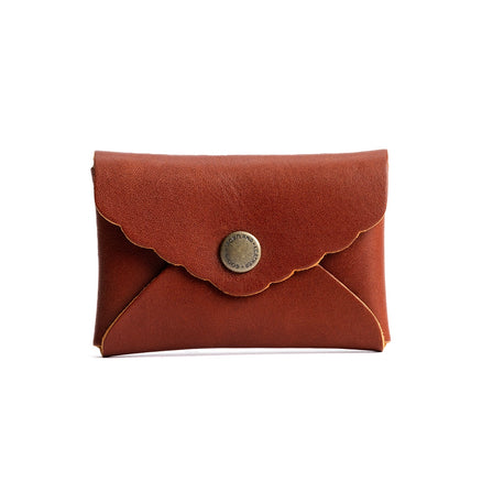 Chestnut | Small leather card wallet with scalloped edge