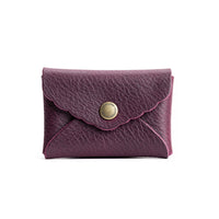 Plum | Small leather wallet with scalloped edge