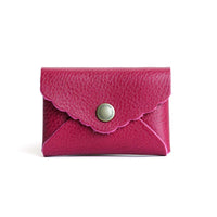 Cosmo | Small leather wallet with scalloped edge