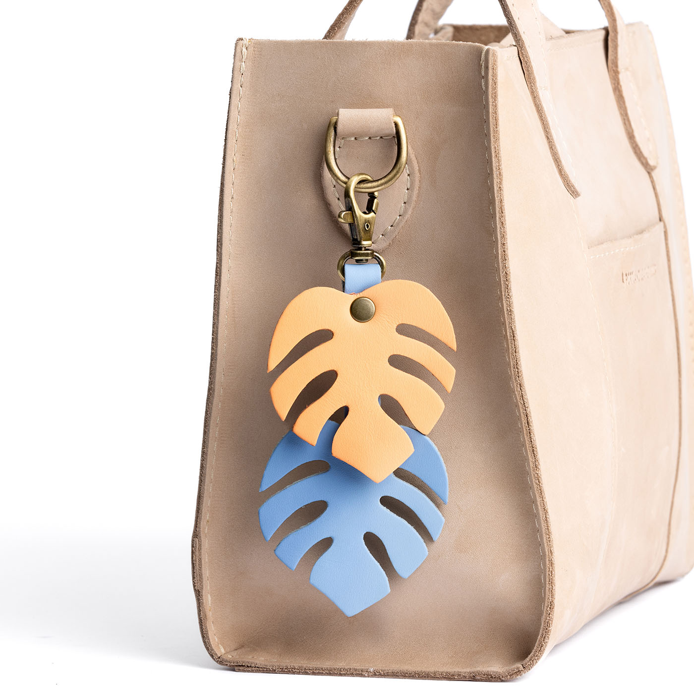 Lanai*Monstera | Dual color leaf shaped keychain