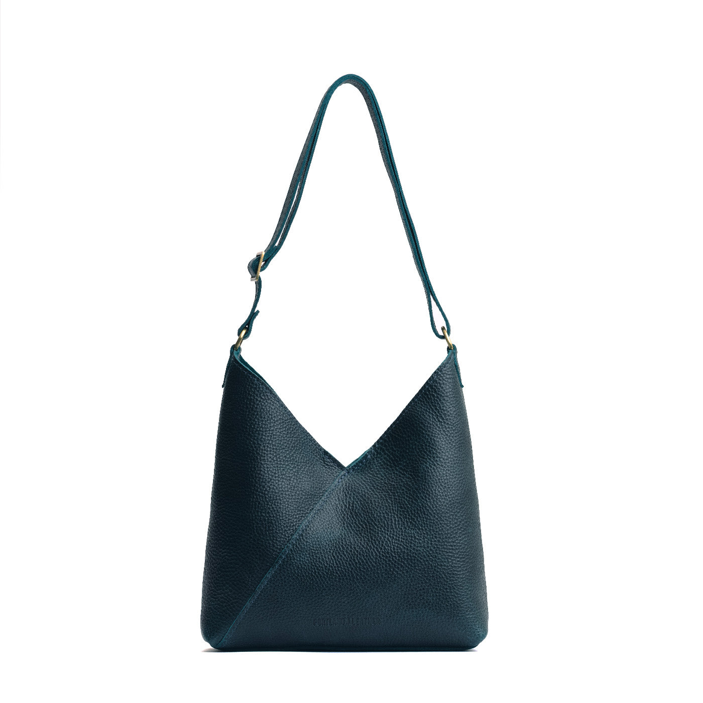 Boreal*Small | Petite shoulder bag with adjustable strap and magnetic snap closure