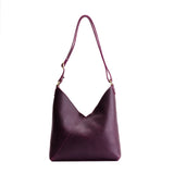 Plum Small | Petite shoulder bag with adjustable strap and magnetic snap closure