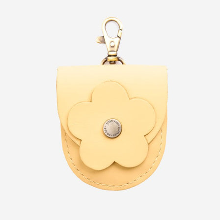 Vanilla | U shaped pouch with leather flower applique