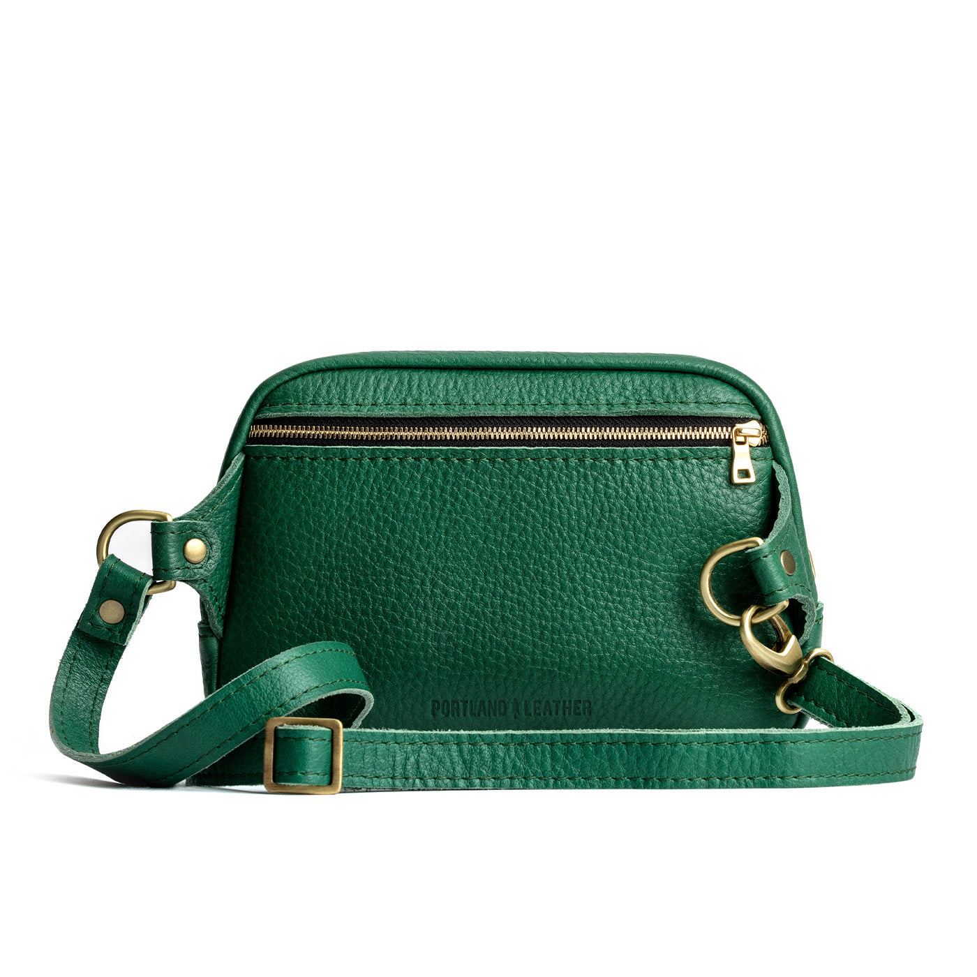 Bacalar | Back of rectangular sling bag with zipper pocket