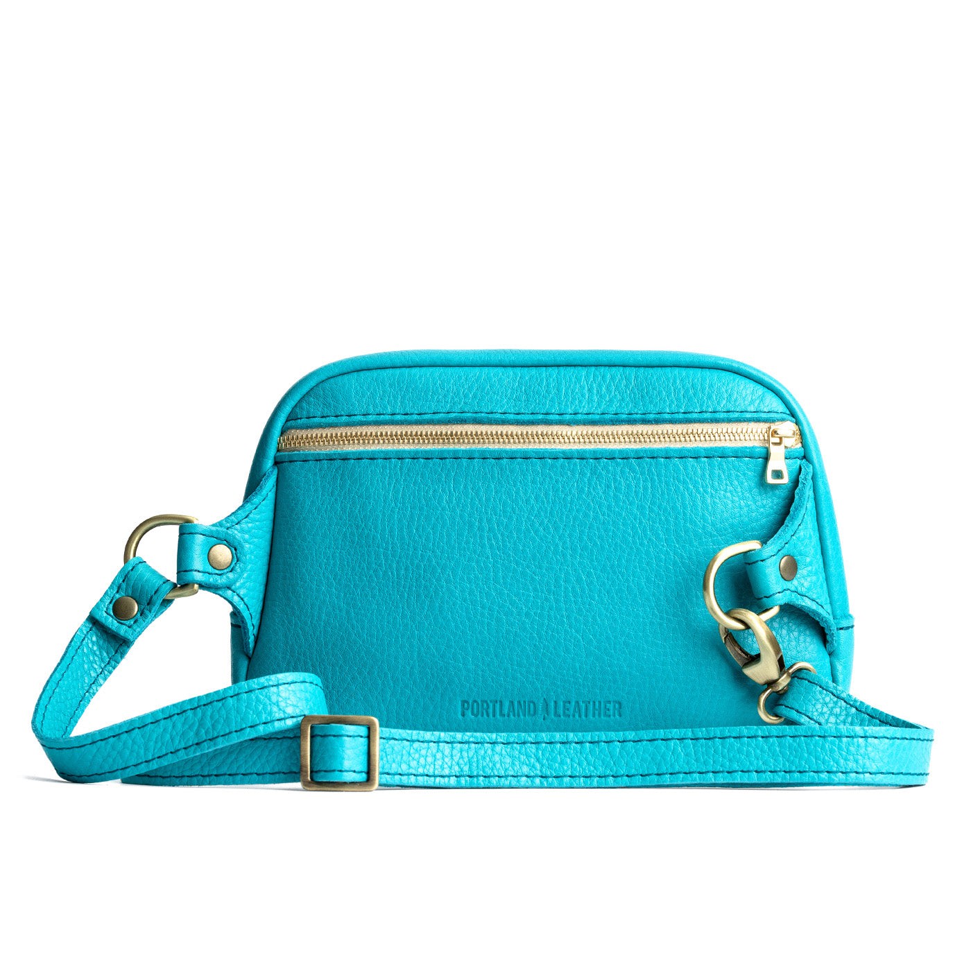 Key West  | Back of rectangular sling bag with zipper pocket