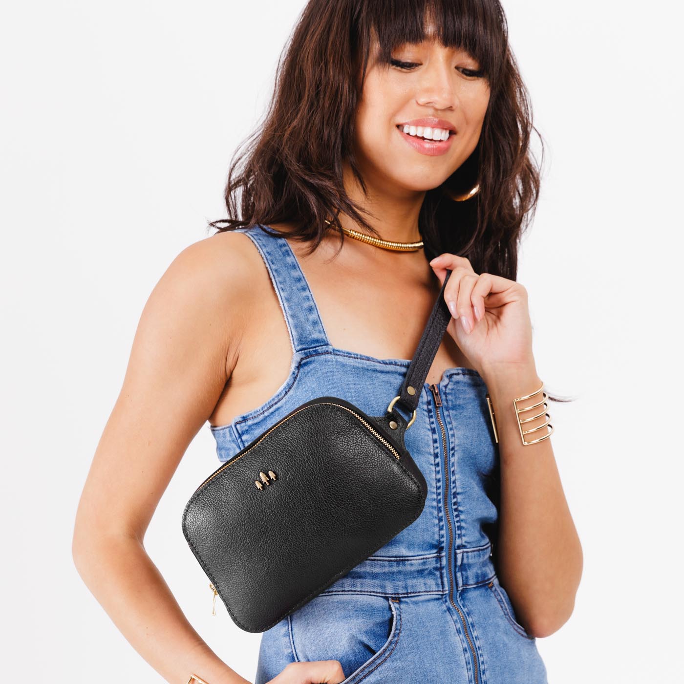 Pebbled--black | Model wearing sling bag