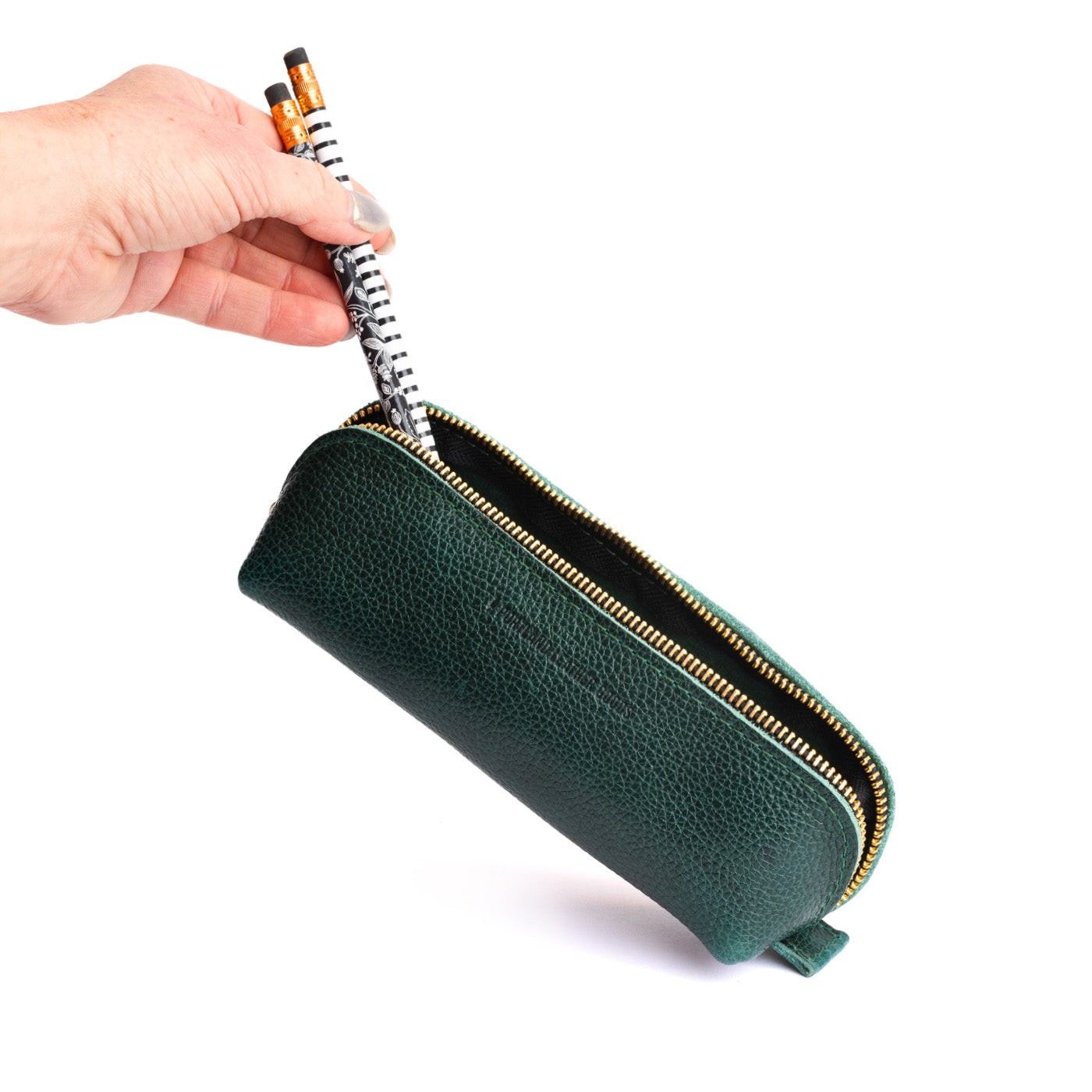 Forest Green | Leather pouch with curved seams and top zipper