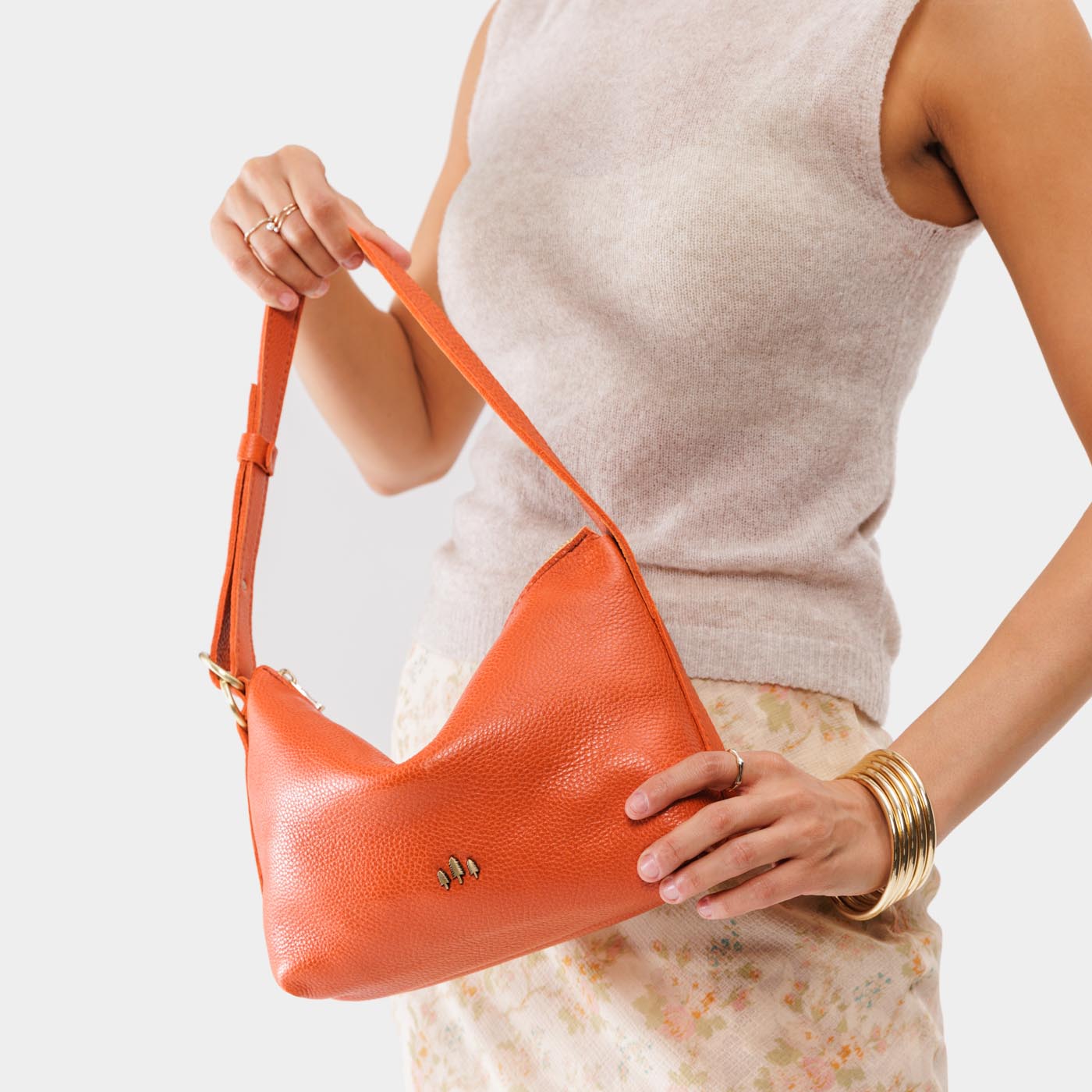 Koi*Small | Petite slouchy leather shoulder bag with zipper opening and three metal tree emblems