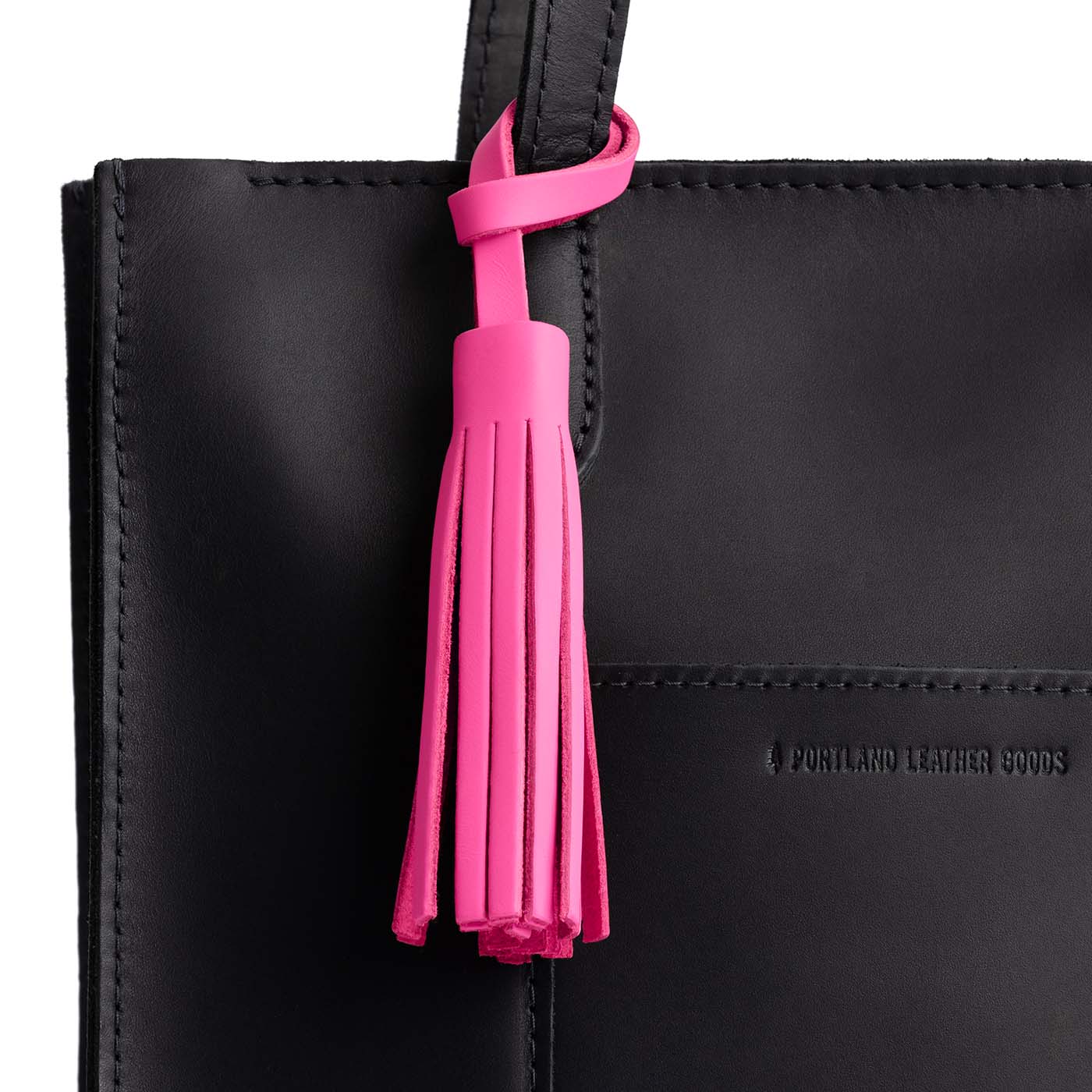 Margot*Classic | Fringed leather tassel with leather loop