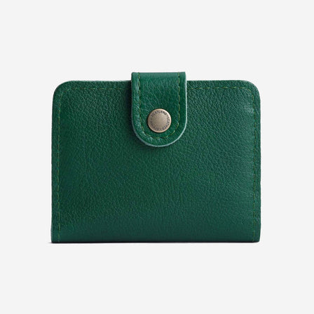 Bacalar | Small leather bifold wallet with snap closed